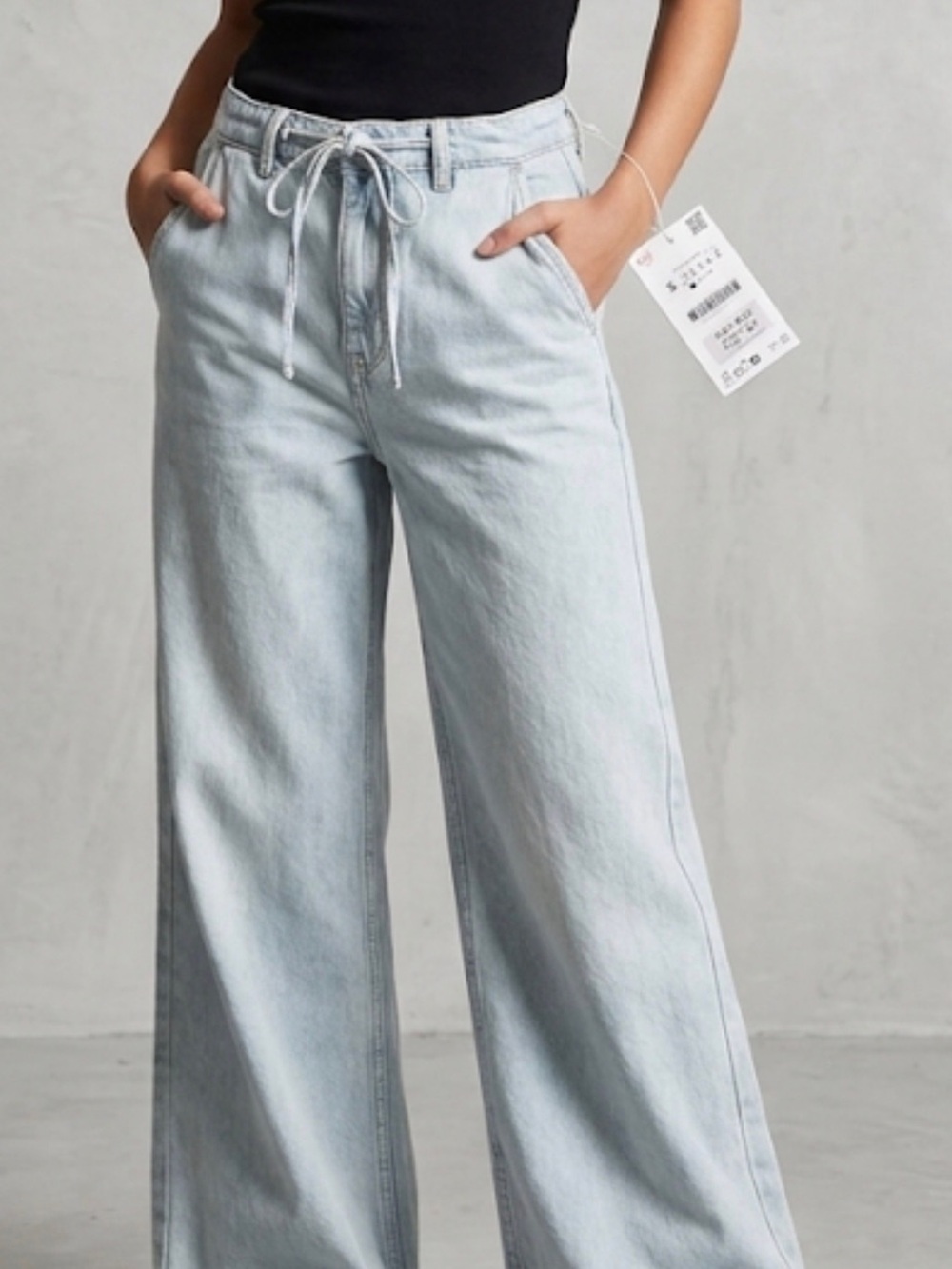 Zara NWT Light Wash Wide Leg Drawstring Denim Jeans US 6 EU 38